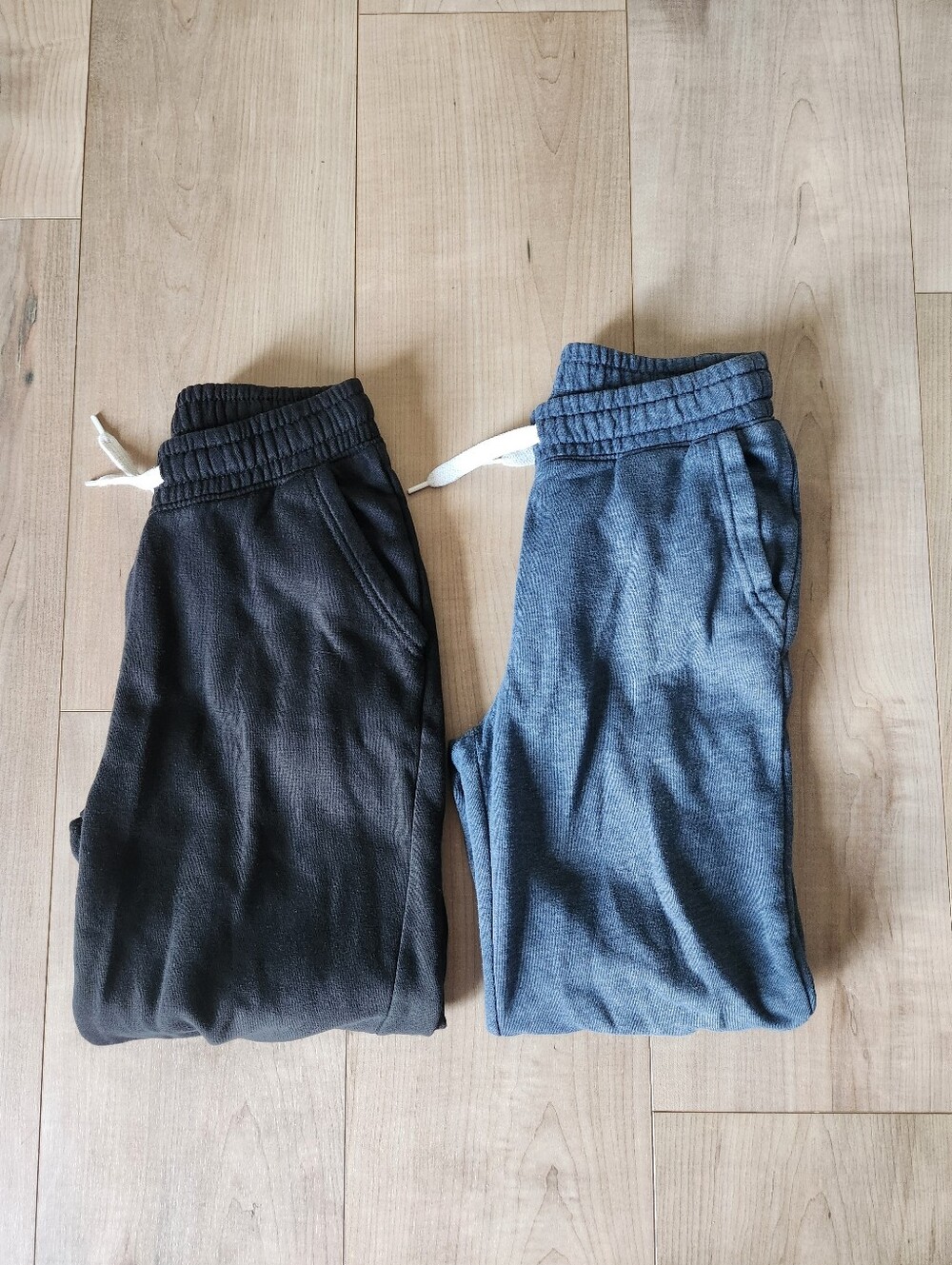 Old Navy Sweatpants Joggers Lot Of 2